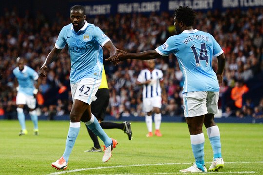 Yaya Touré brilha e City estreia com vitória no Campeonato Inglês