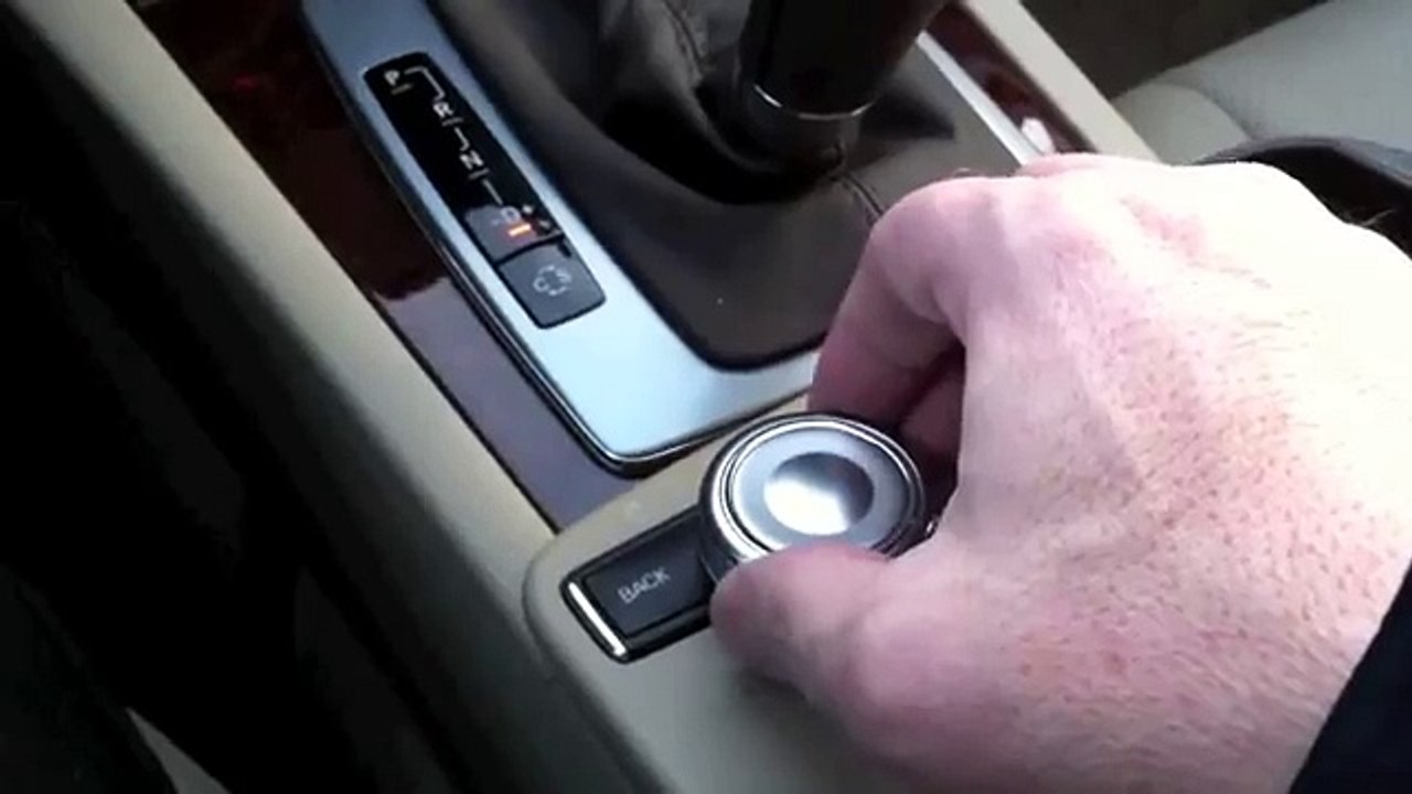 UMI Nav+4 2010 Mercedes C300