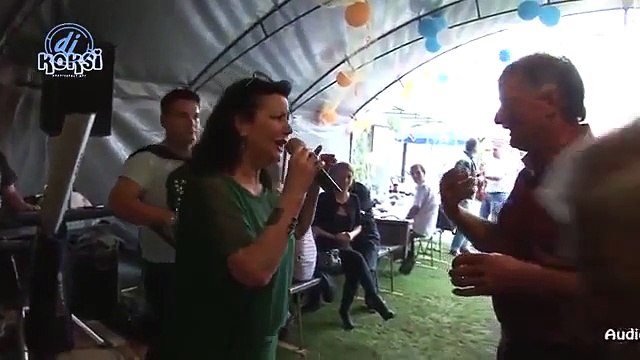 Snezana Savic - Znas li dragi onu sljivu ranku (uzivo 2014)