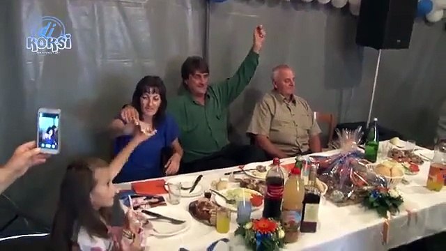 Snezana Savic - Lepe li su nano Gruzanke devojke (uzivo 2014)