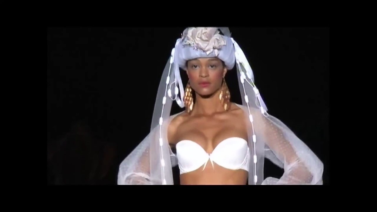 Cibeles Lencería Emperatriz Novias 2011-2012. HD