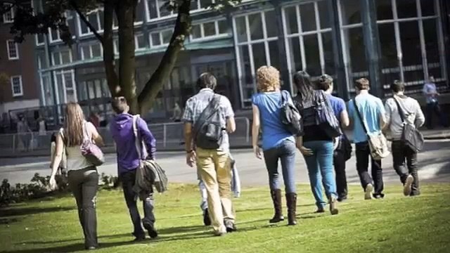 Student Life while Studying in UK & Studying in London