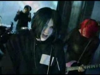 Plastic Tree - Sink PV