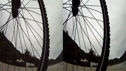 Filme em 3D, ver com óculos 3D, Mtb,  Ubatuba, SP, Brasil, bike, passeio,mares e praias, Stand up paddle, caiaque reciclados em 3 D