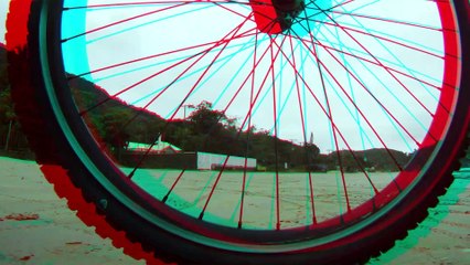 Filme em 3D, ver com óculos 3D, Mtb,  Ubatuba, SP, Brasil, bike, passeio,mares e praias, Stand up paddle, caiaque reciclados em 3 D
