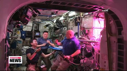NASA astronauts take first bites of lettuce grown in space