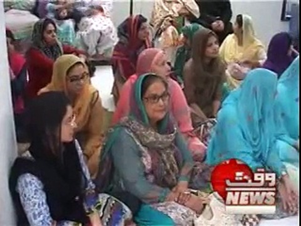 Maulana Tariq Jameel at KKT Orthopedic Spine Centre Pakistan Part 1