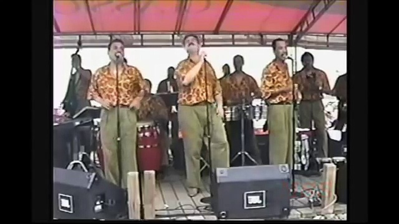 EL GRAN COMBO " Los Tenis " Live !! Featuring NESTOR SANCHEZ. 1991
