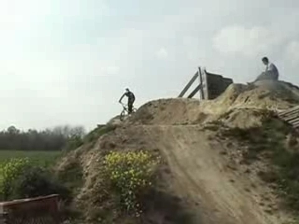 Enora rideuse de l'extrême