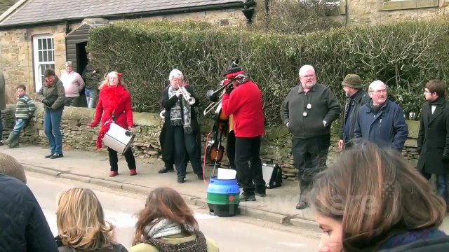 Hedley Barrel Race (finishing line). Easter Monday 2013
