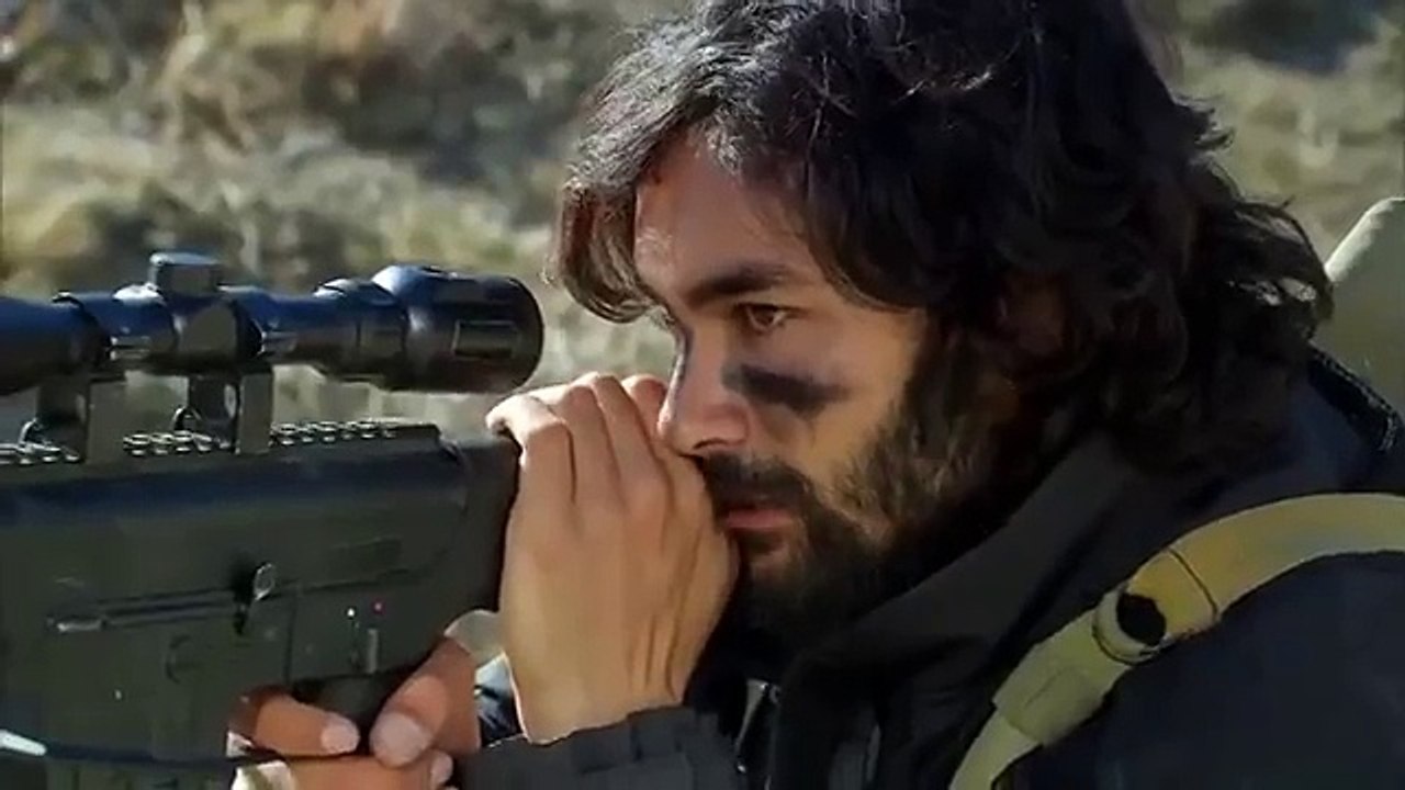 Şefkat Tepe - Şahin Teröristleri Tek Tek İndirdiği Sahnesi