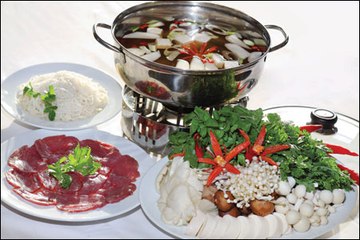 Mushroom Hot Pot - Lẩu Nấm