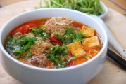 Bun rieu - Crab & pork noodle soup