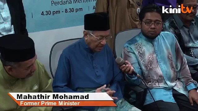 A strong leader would reject TPPA, Dr M tells Najib