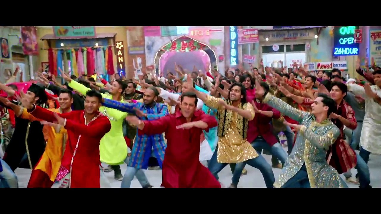 Aaj-Ki-Party-FULL-VIDEO-Song---Mika-Singh--Salman-Khan-Kareena-Kapoor--Bajrangi-Bhaijaan