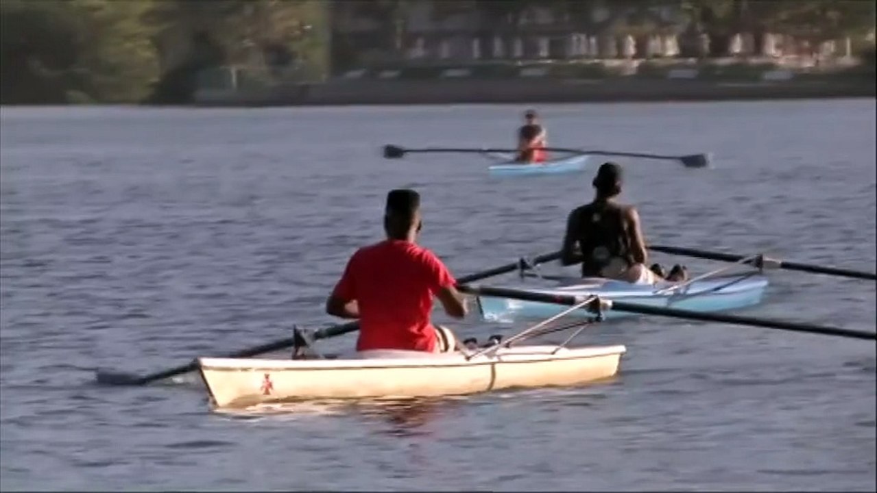 Treize rameurs intoxiqués lors d'une compétition à Rio, la pollution mise en cause