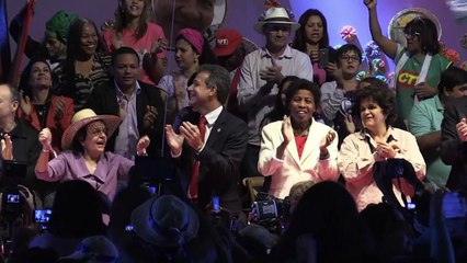 Lula diz que problemas do Brasil não são culpa de Dilma