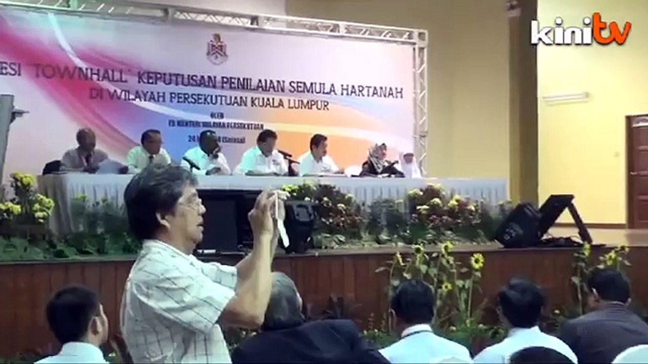 Ku Nan scolds man for 'not understanding' audited accounts are public