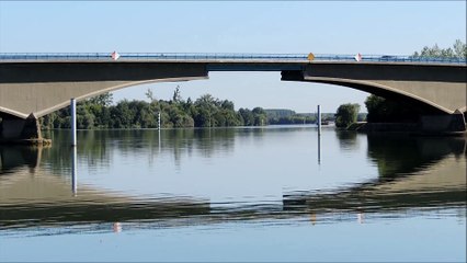 Le BELIER +GERGY et GENLIS au Pont de Saint Romain des Îles c