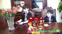 Opening Lego Simpsons, Super Mario, Plants Vs. Zombies Mystery Bags