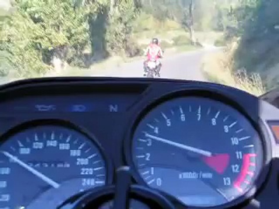 Kawasaki gpz 1100 on board