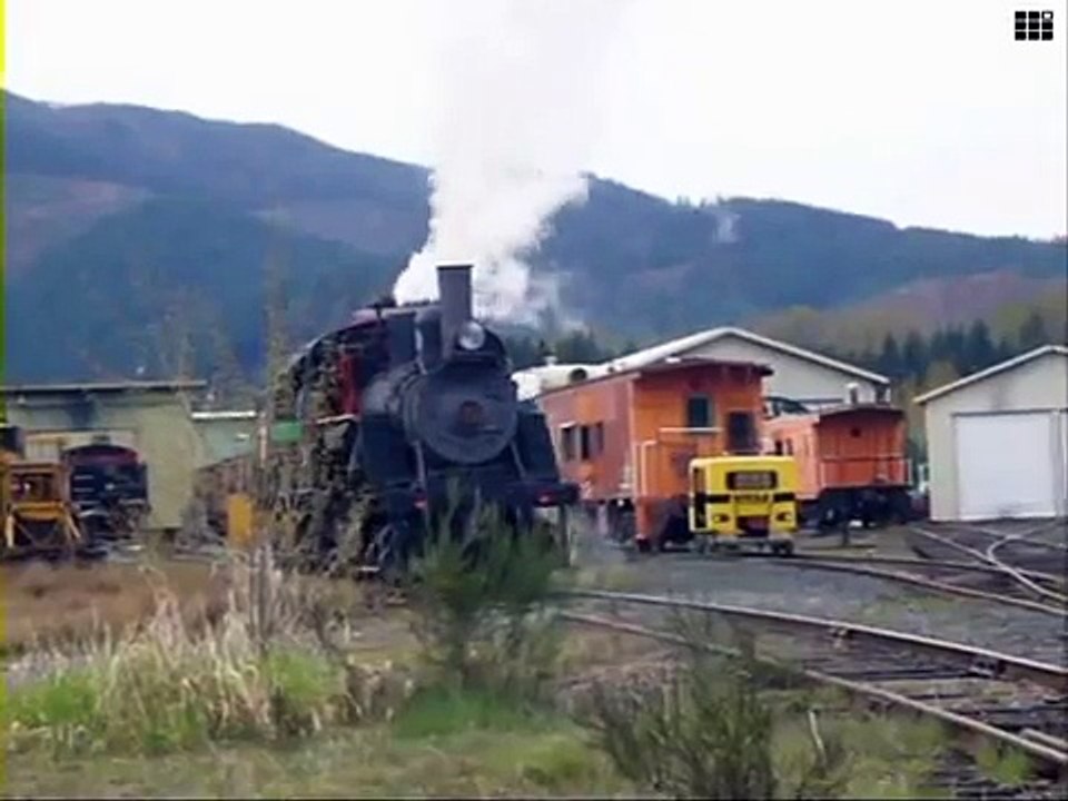 Hillcrest Lumber #10 steam train (USA) 2007
