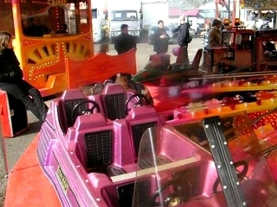 Bébé au manège (3)