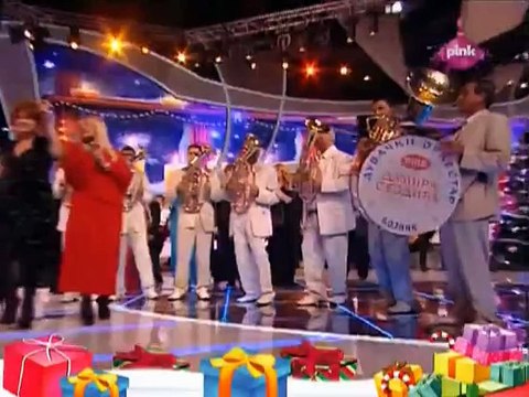 Sneki - Moram da te napijem - Narodno veselje - (TV Pink 2012)