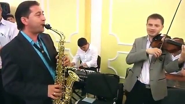 LAUTARII DIN CHISINAU LA NUNTA Solista LILIA ROSCA