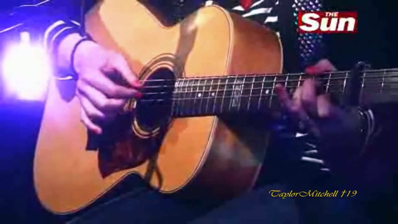 Amy MacDonald - Dancing In The Dark (Bruce Springsteen Cover)