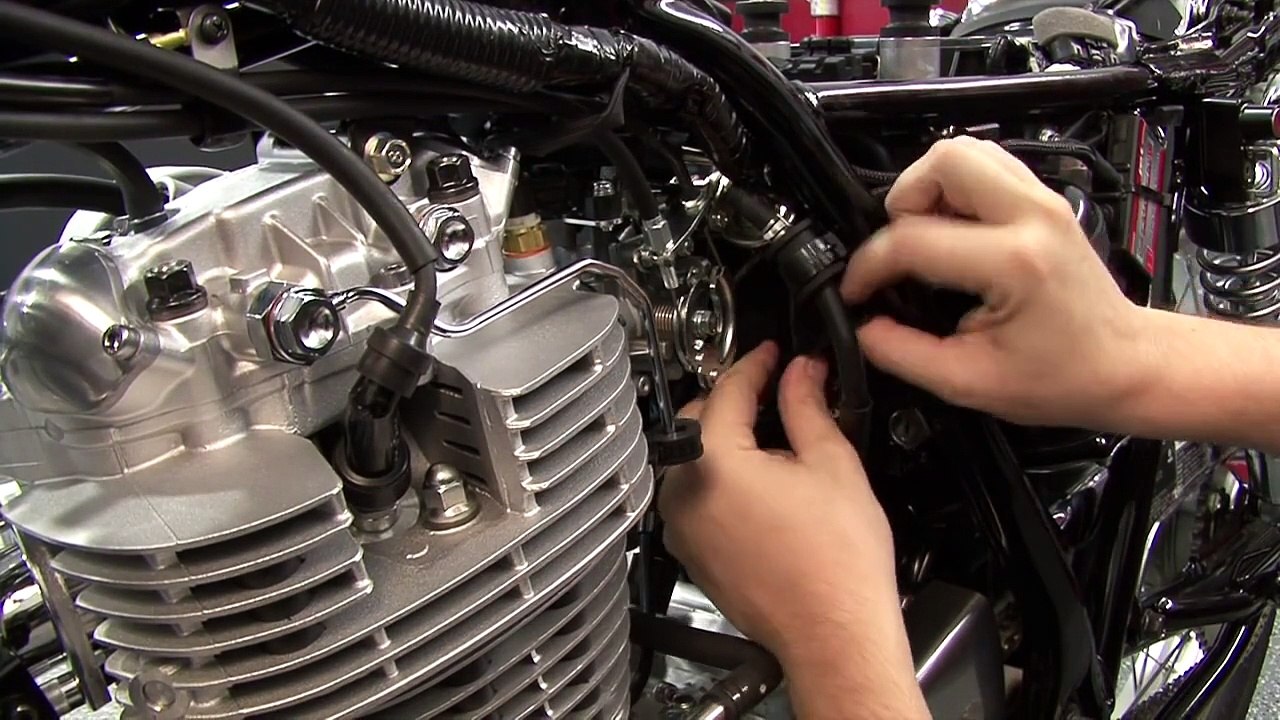 Power Commander 5 Install: 2015 Yamaha SR400