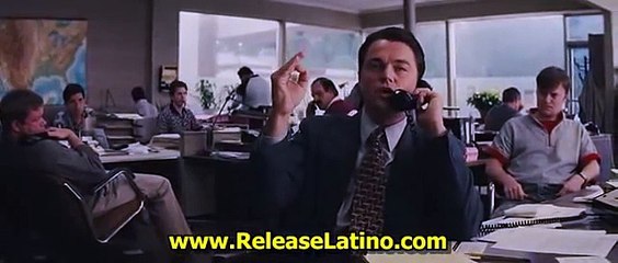 La Mejor Escena de El lobo de Wall Street latino