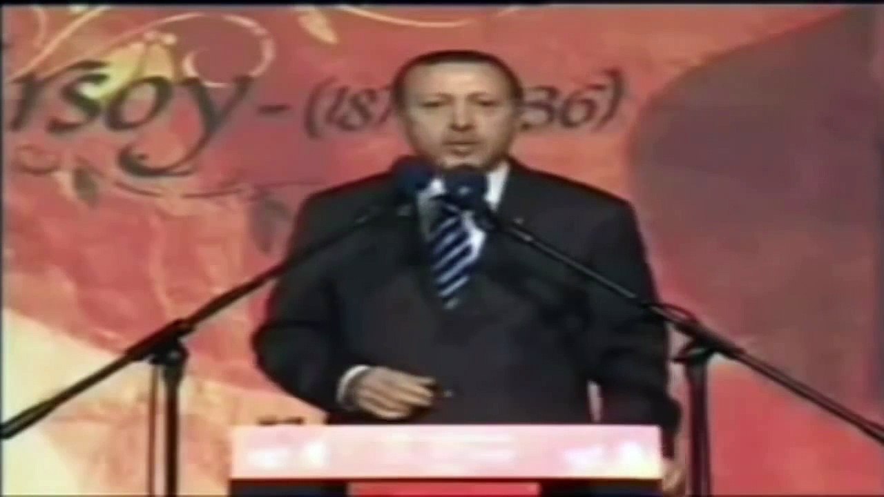 Basbakan Erdogan. Zulmü alkışlayamam. [Siir]