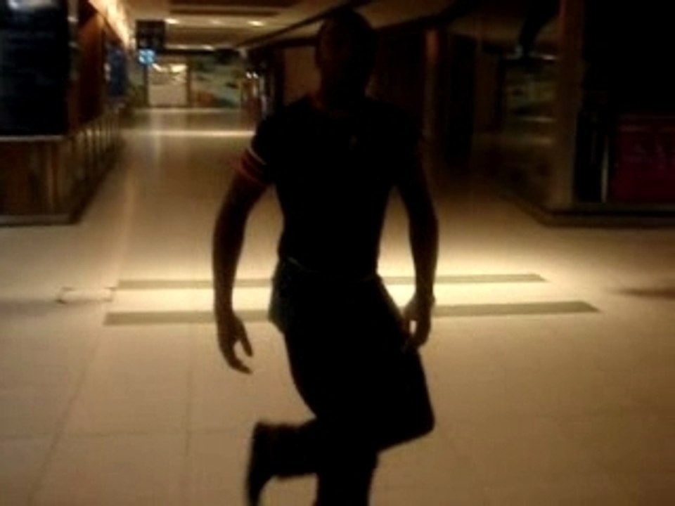 Dany de Bercy coupé décalé