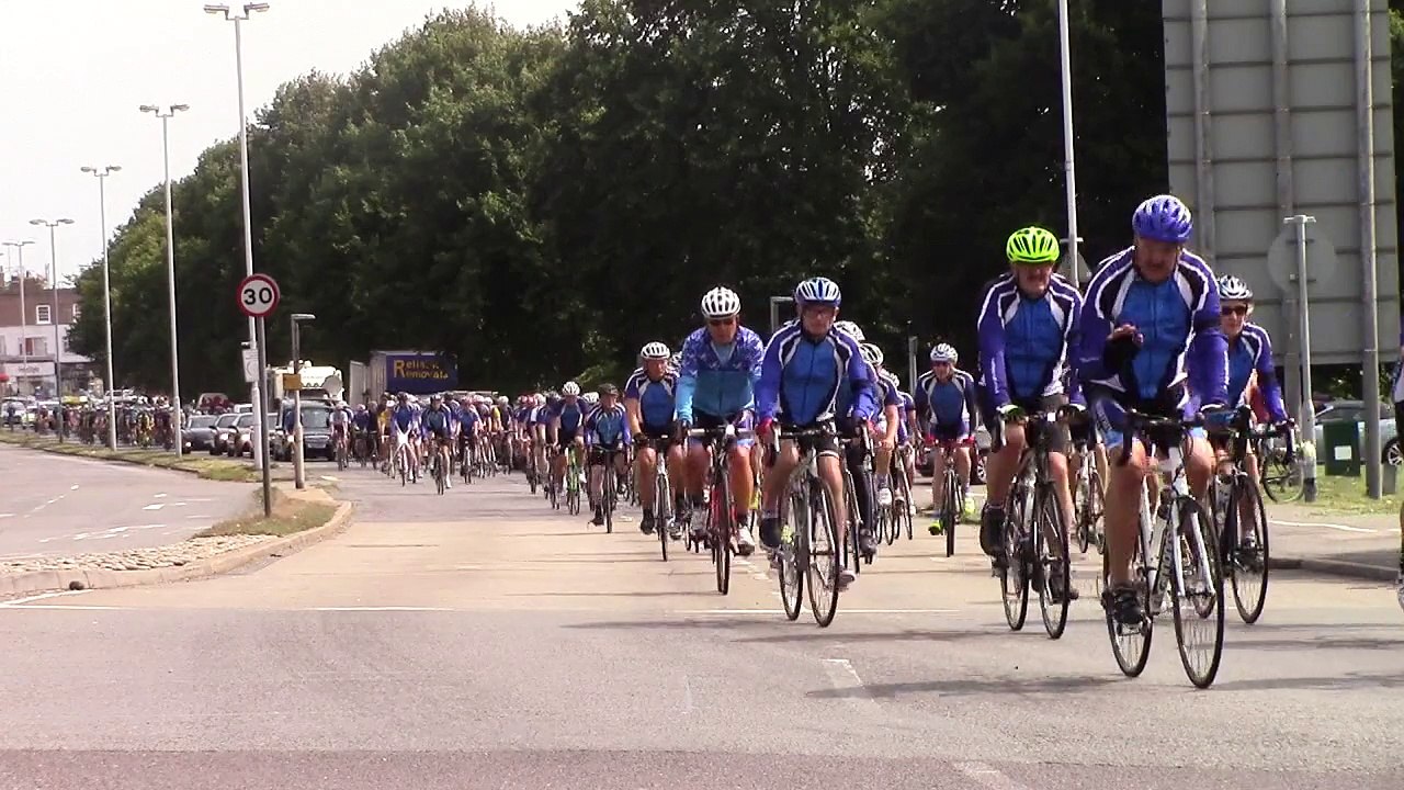 'Road-rage' death: Cyclists lead funeral procession
