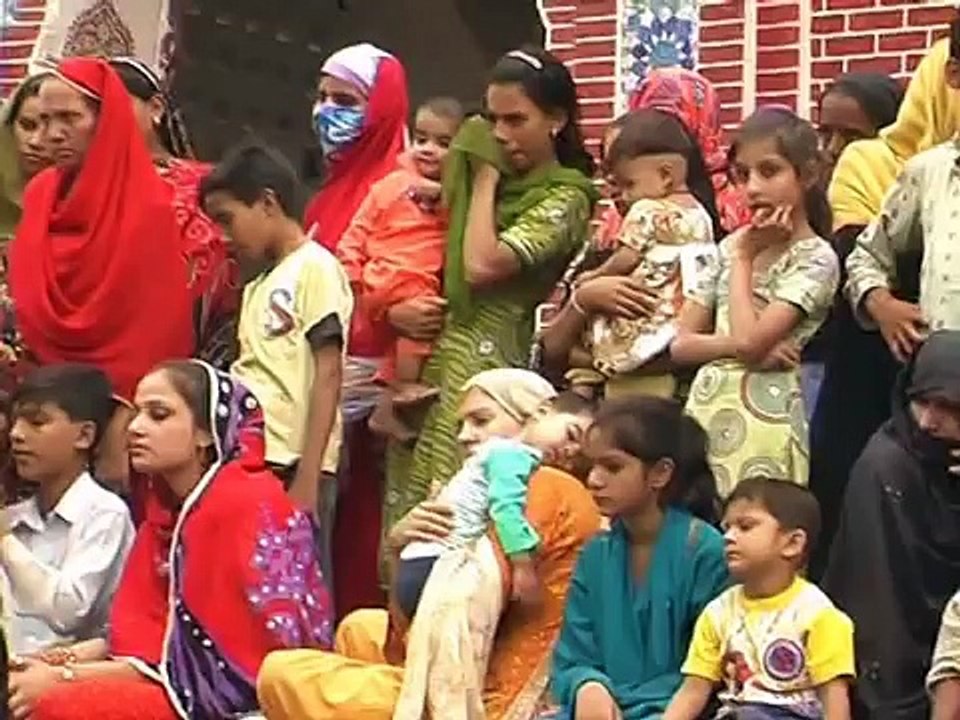 Shah Shams Darbaar (Multan) Documentary By Aman...