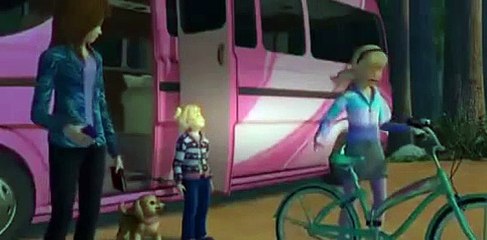 Barbie: Hermanas de Campamento (Español Latino)