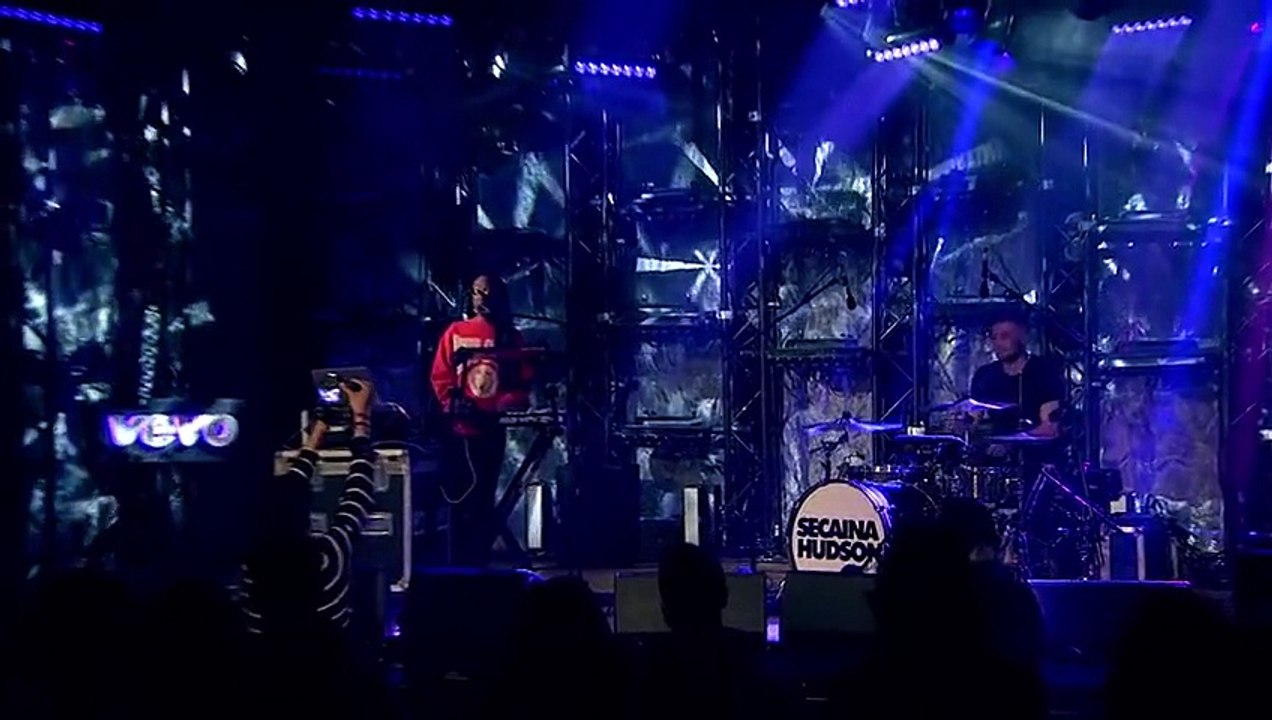 Secaina Hudson - Blind (Live) - Vevo UK @ The Great Escape 2015