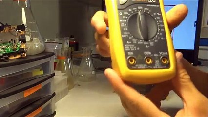 Le multimètre (électronique pour les nuls , hors série 1) part 1-2