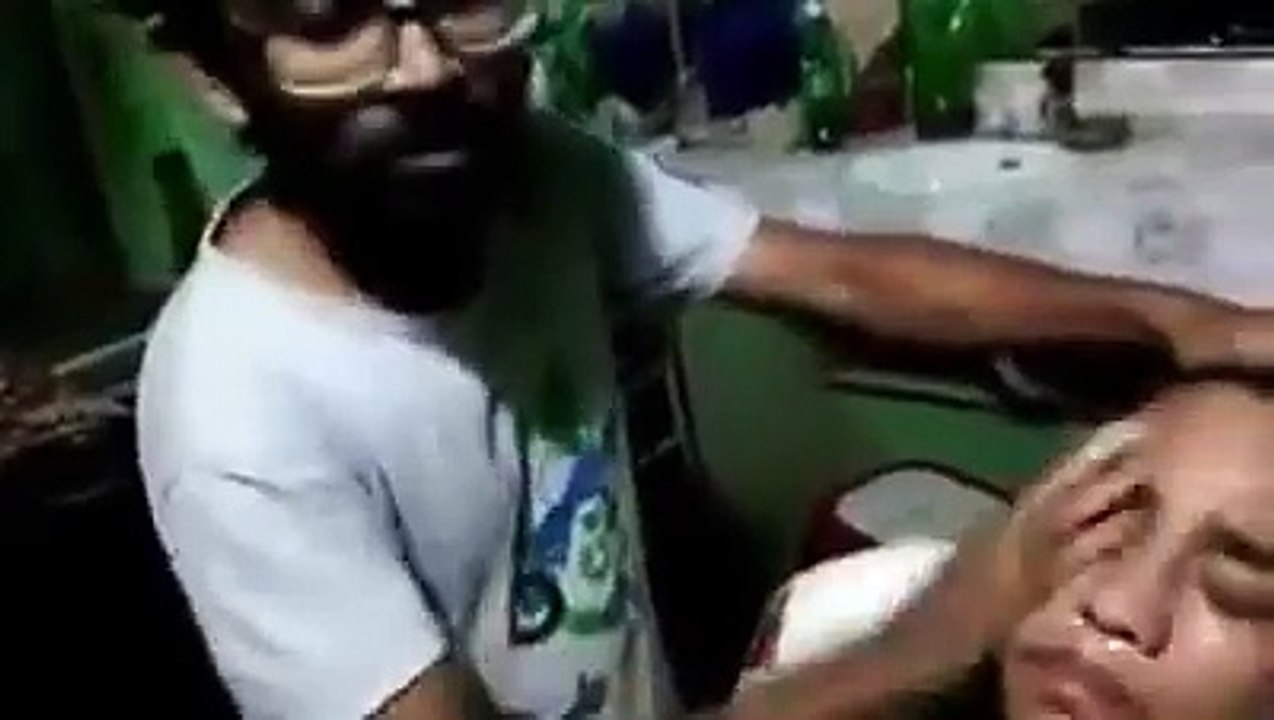 Woh Dost hi Kia Hoa Jo Apne Dost Ki Hajamat Na Banaye