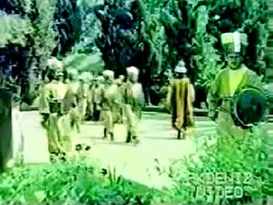 Pir Sultan Abdal Açılın Kapılar Şaha Gidelim