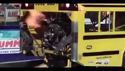 Bus check karo zara kia dabang bus hai