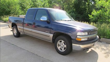 Installation of a Trailer Wiring Harness on a 2002 Chevrolet Silverado - etrailer.com