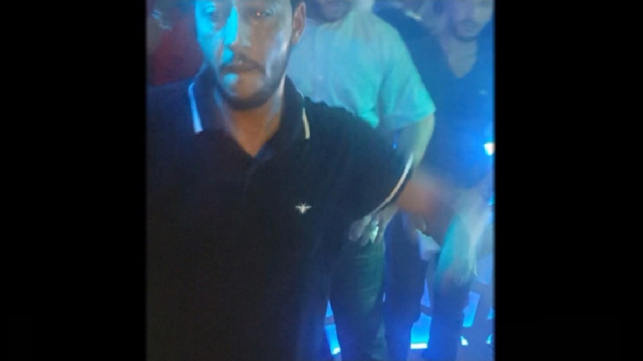 Lacrim met une patate à un spectateur !