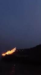 Sky Ladder : Feu d’artifice d'un échelle qui grimpe dans le ciel