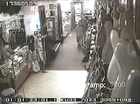 Guitar Slash || Mastercard Priceless Funny Commercials || WorldWide Banned Commercial