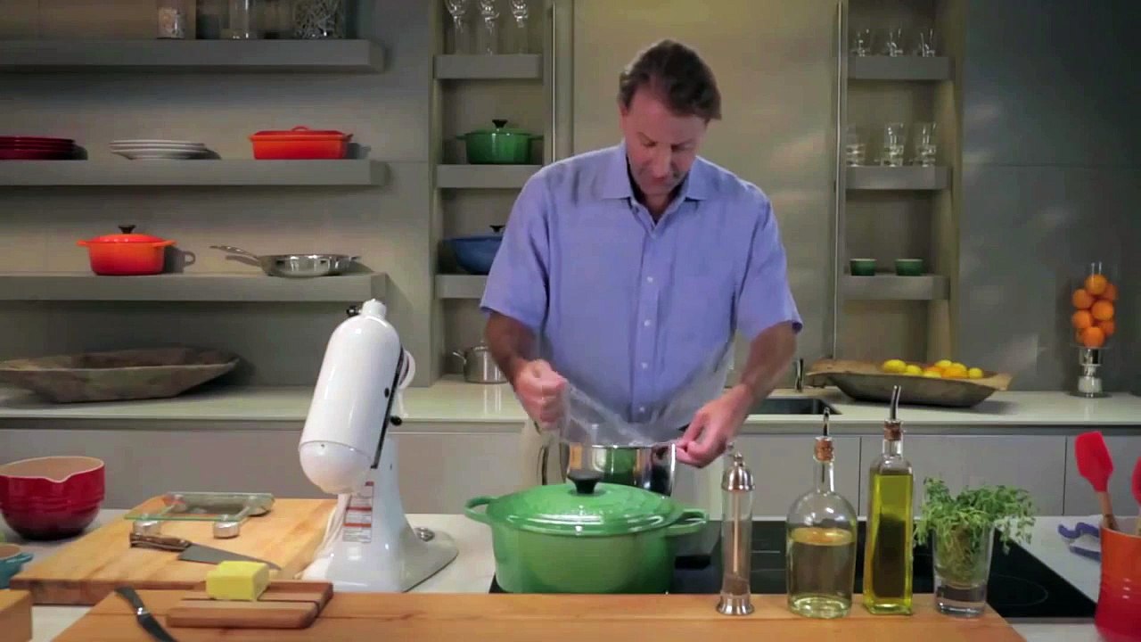 Baking bread with a Le Creuset Dutch Oven