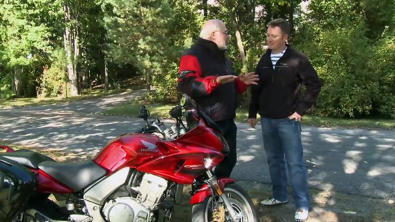 Motomag.tv 2010-02 - Essai01 - Honda CBF1000