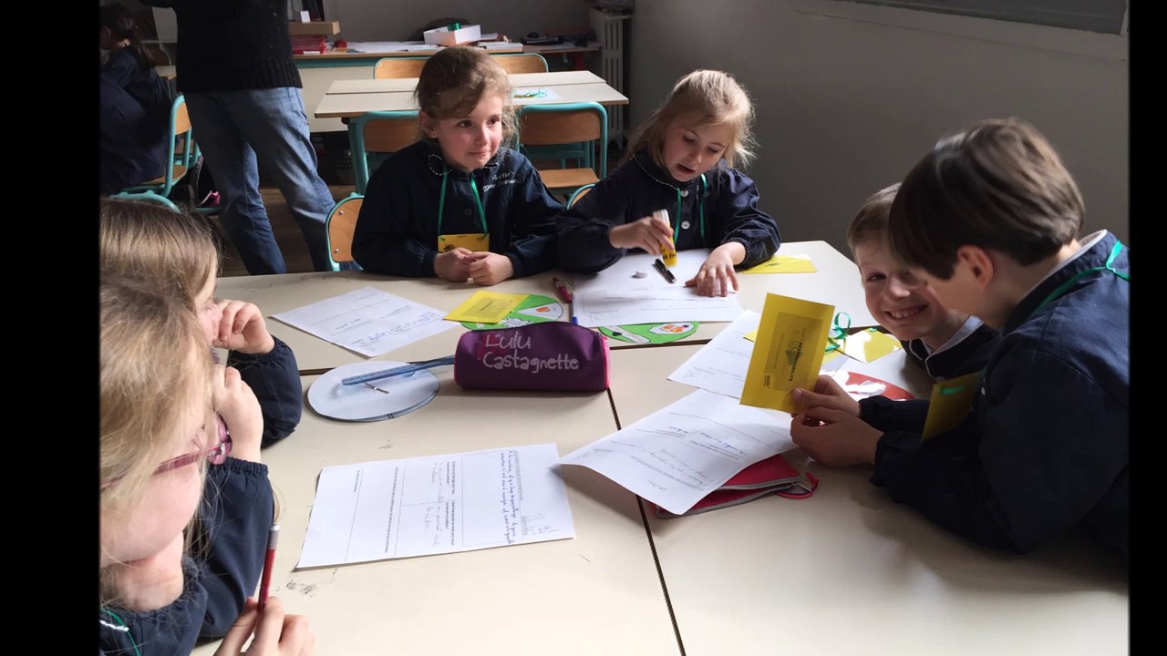 Trier les déchets à la maison, dans la rue et à l'école, CE2 d'Asnieres - Bâtisseurs 2014-2015