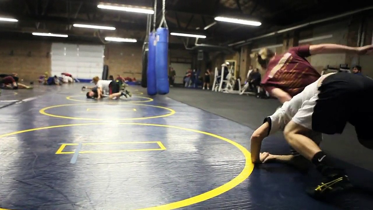 Girl wrestler earns place on boys varsity team